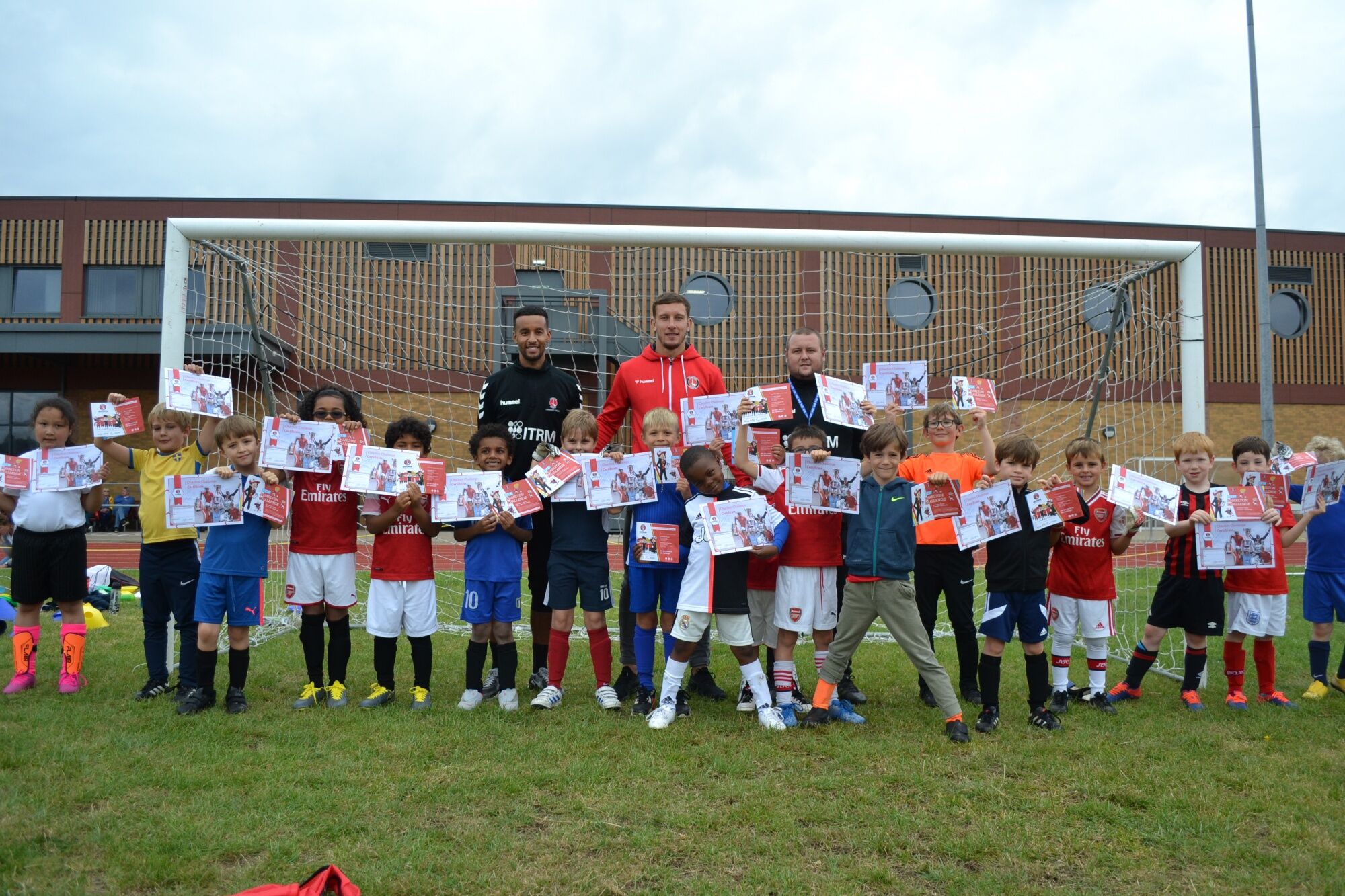 Charlton Athletic players help relaunch children’s activity sessions